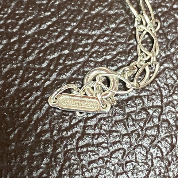 Tiffany & Co. Daisy key and chain - Picture 3 of 3